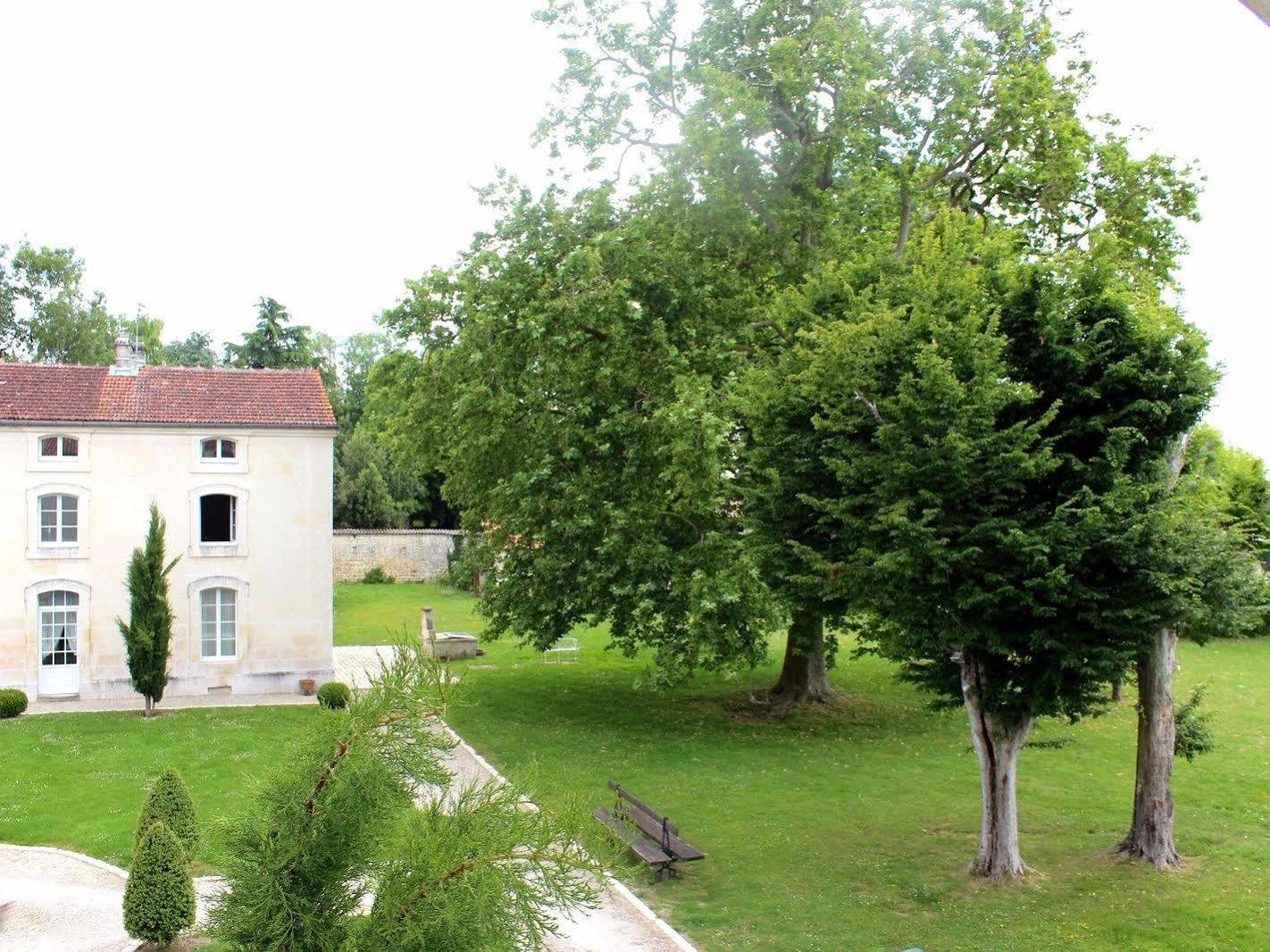 Domaine Des Chais Thénac Zewnętrze zdjęcie