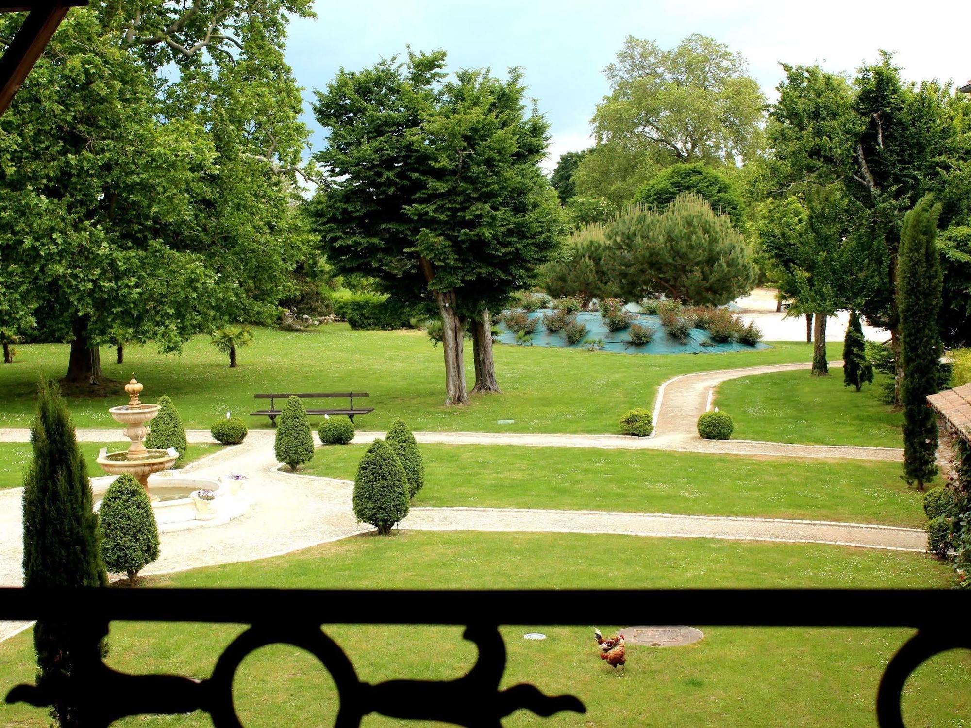 Domaine Des Chais Thénac Zewnętrze zdjęcie